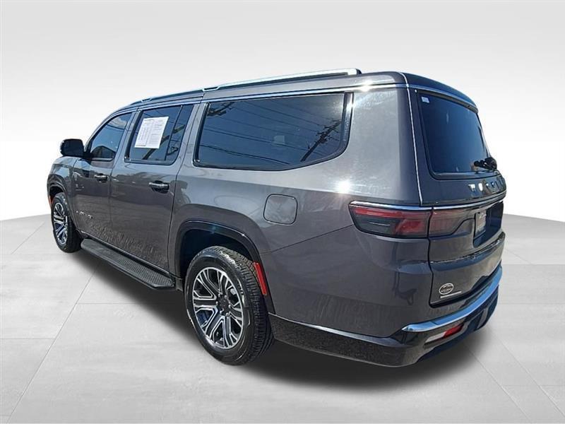 Jeep Wagoneer L  2023