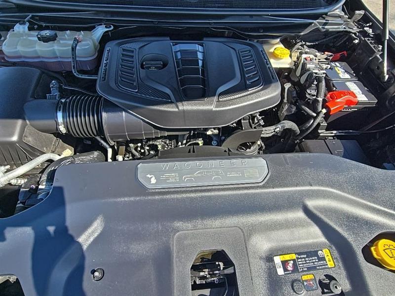 Jeep Wagoneer L  2023