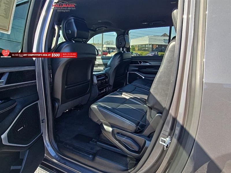 Jeep Wagoneer L  2023