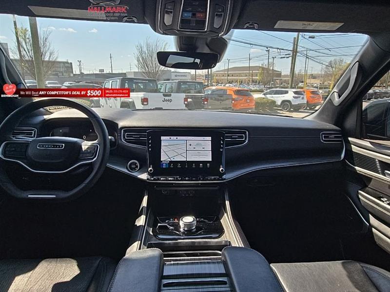 Jeep Wagoneer L  2023