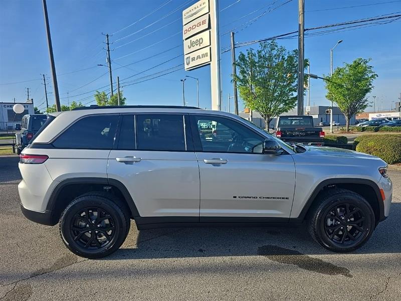 Jeep Grand Cherokee  2026