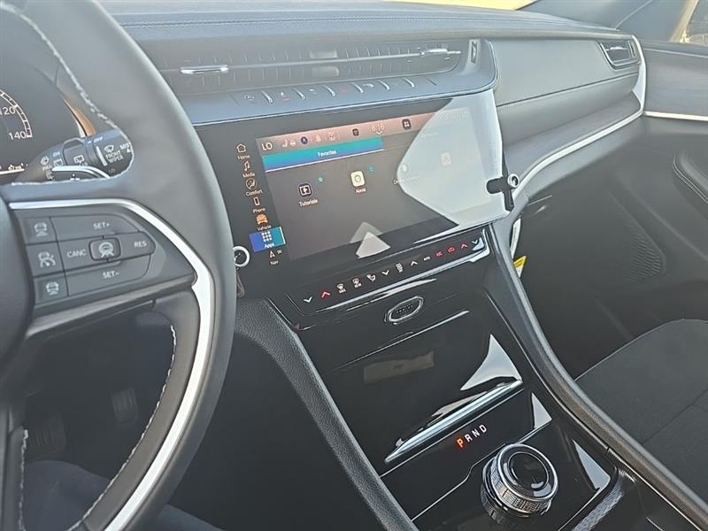 Jeep Grand Cherokee  2026