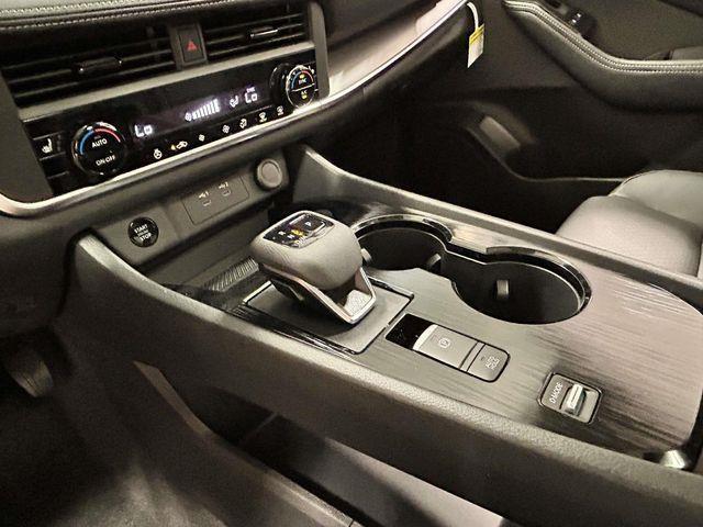 Nissan Rogue  2026