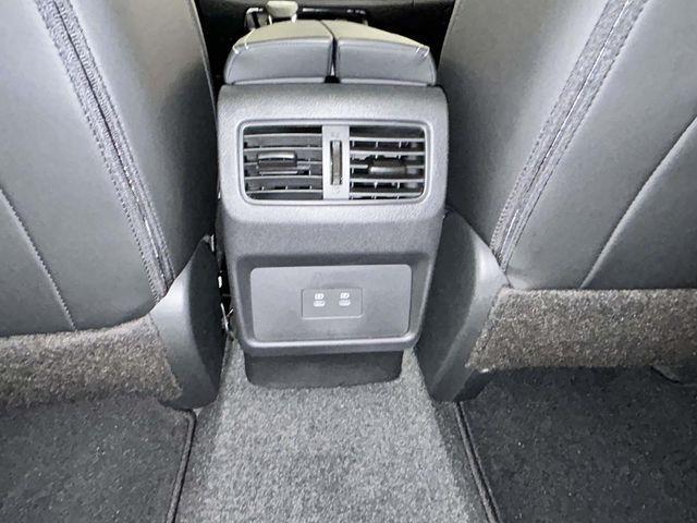 Nissan Rogue  2026