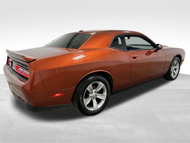 Dodge Challenger  2021