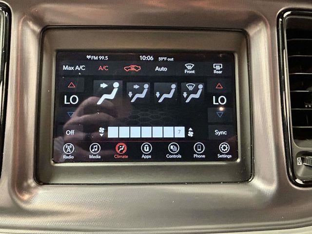 Dodge Challenger  2021