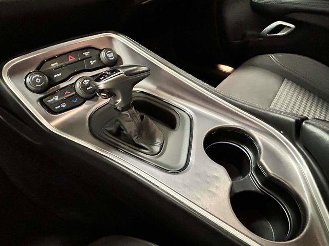 Dodge Challenger  2021