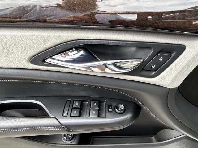 Cadillac SRX  2013