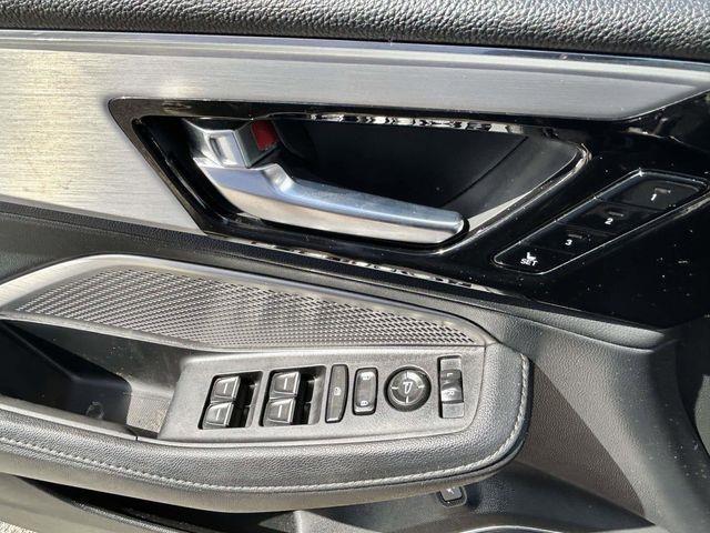 Acura MDX  2023