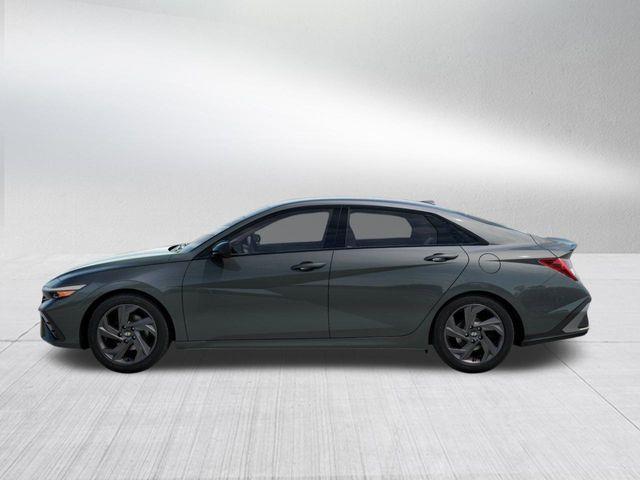 Hyundai Elantra  2026