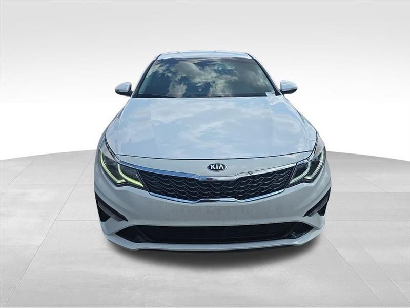 Kia Optima  2020