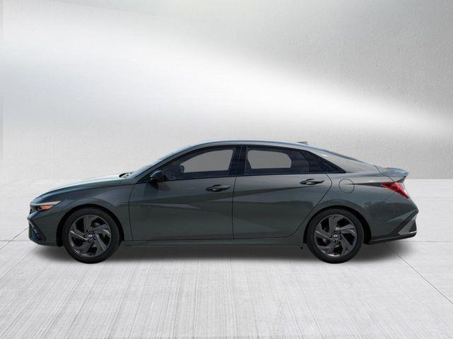 Hyundai Elantra  2026