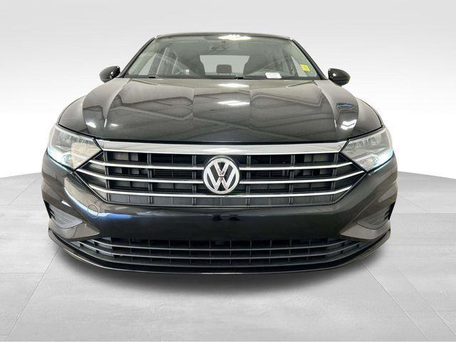 Volkswagen Jetta  2021