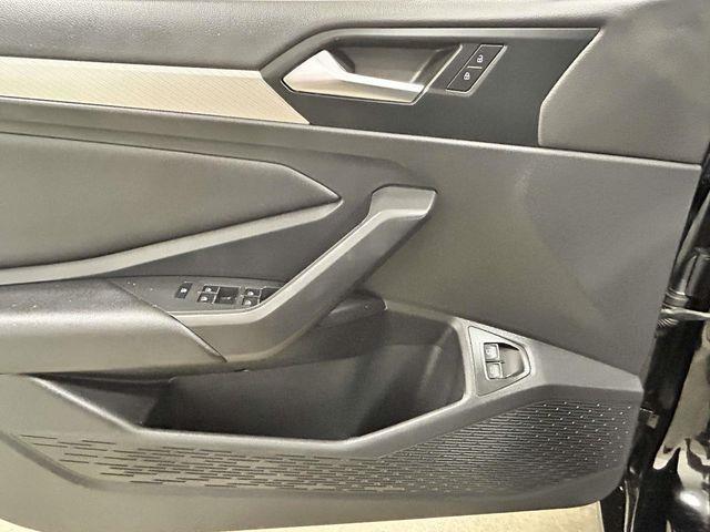 Volkswagen Jetta  2021