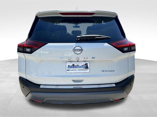 Nissan Rogue  2023