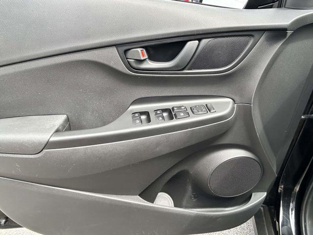 Hyundai Kona  2021