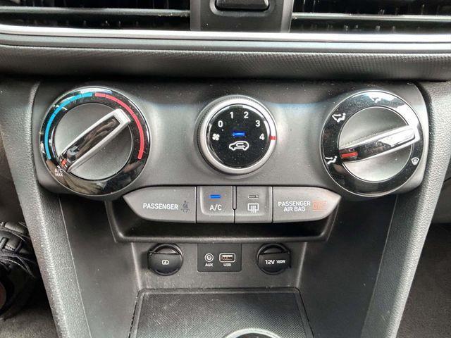 Hyundai Kona  2021