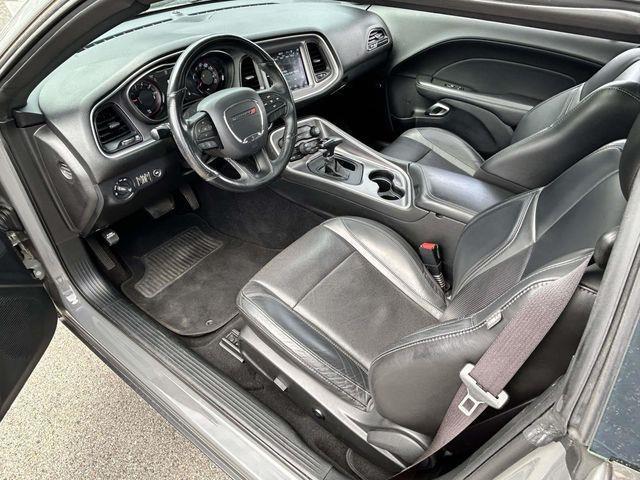 Dodge Challenger  2019