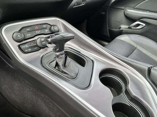 Dodge Challenger  2019