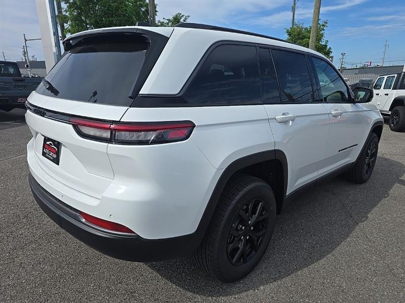 Jeep Grand Cherokee  2026