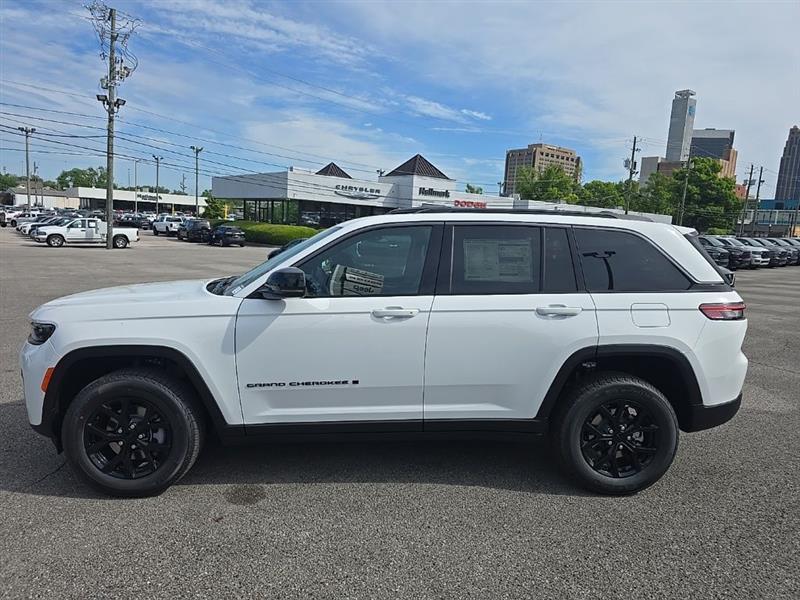 Jeep Grand Cherokee  2026