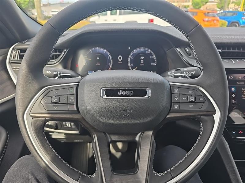 Jeep Grand Cherokee  2026