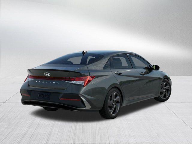 Hyundai Elantra  2026