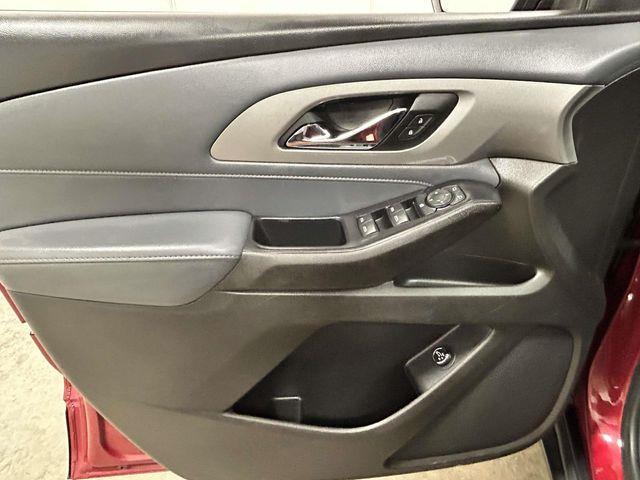 Chevrolet Traverse  2021