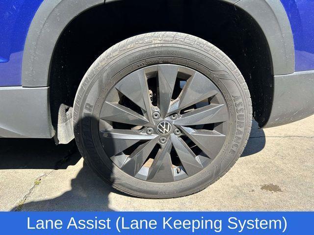 Volkswagen Taos  2023