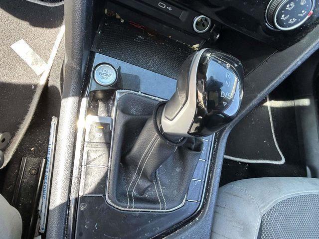 Volkswagen Taos  2023