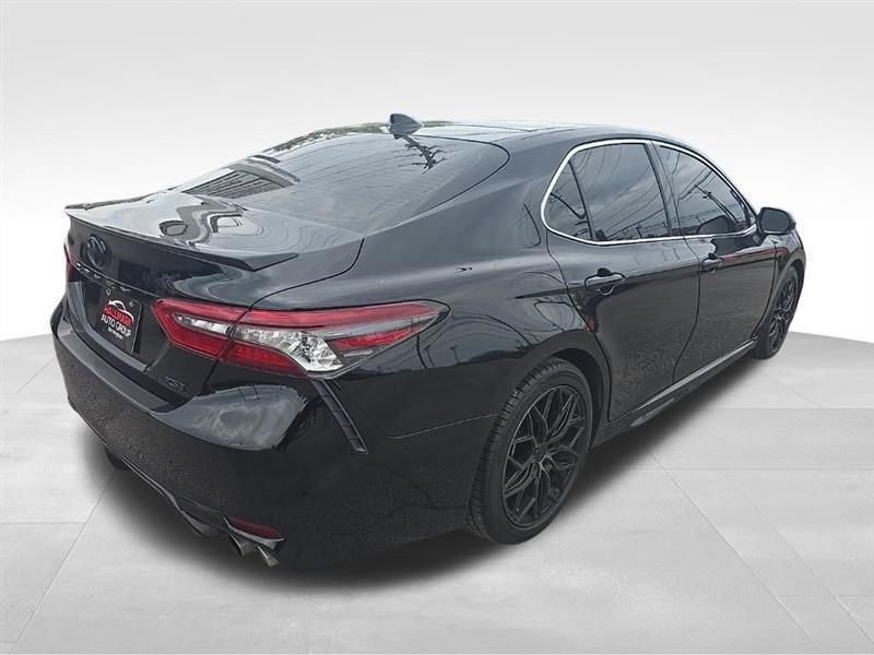 Toyota Camry  2023