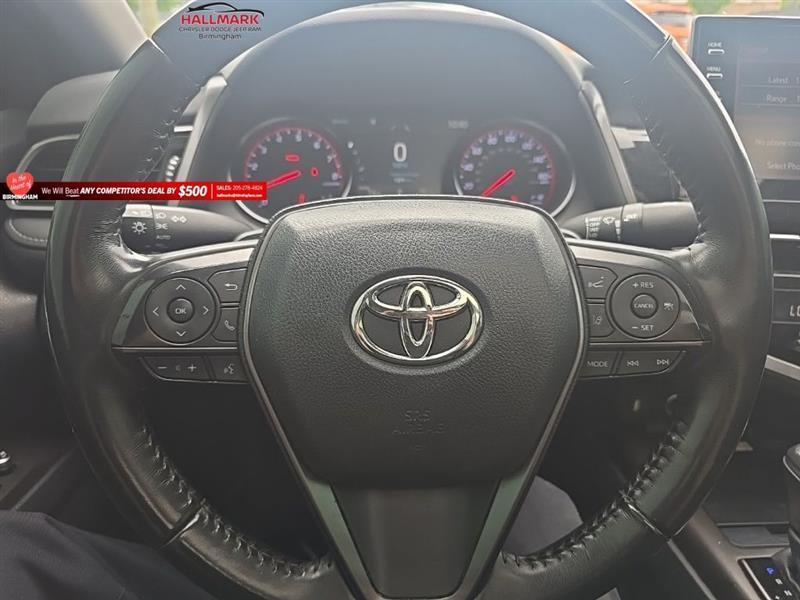Toyota Camry  2023