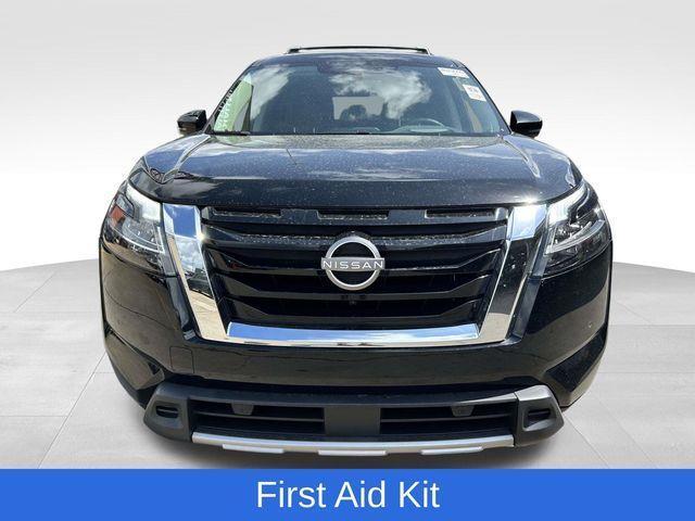 Nissan Pathfinder  2024