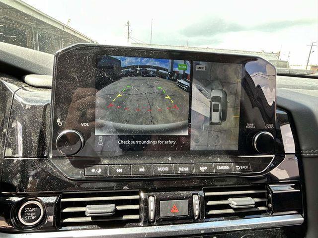 Nissan Pathfinder  2024