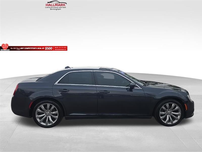 Chrysler 300  2019
