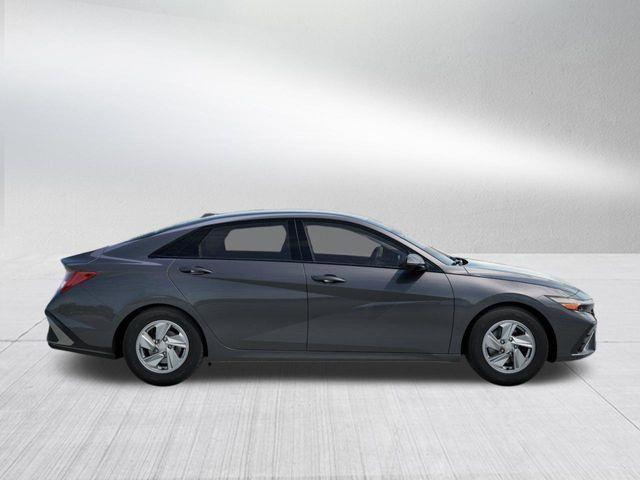 Hyundai Elantra  2026