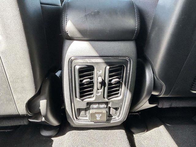 Jeep Grand Cherokee  2019