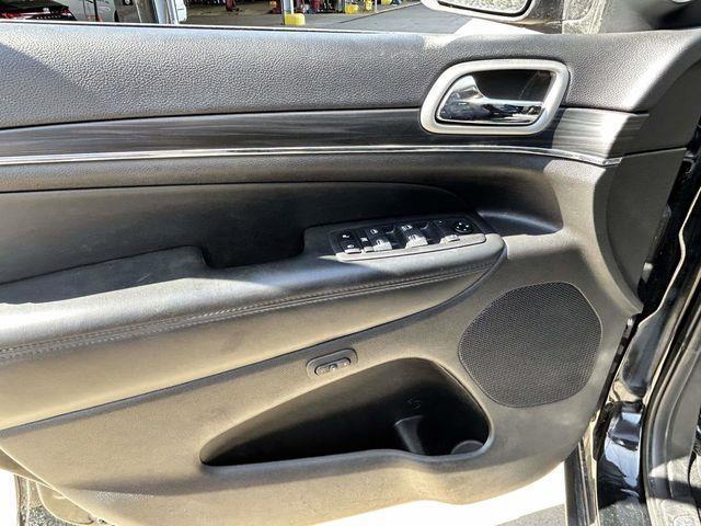 Jeep Grand Cherokee  2019