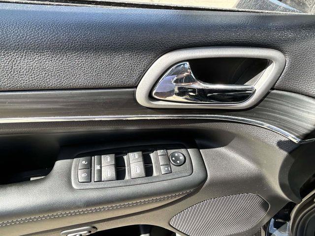 Jeep Grand Cherokee  2019