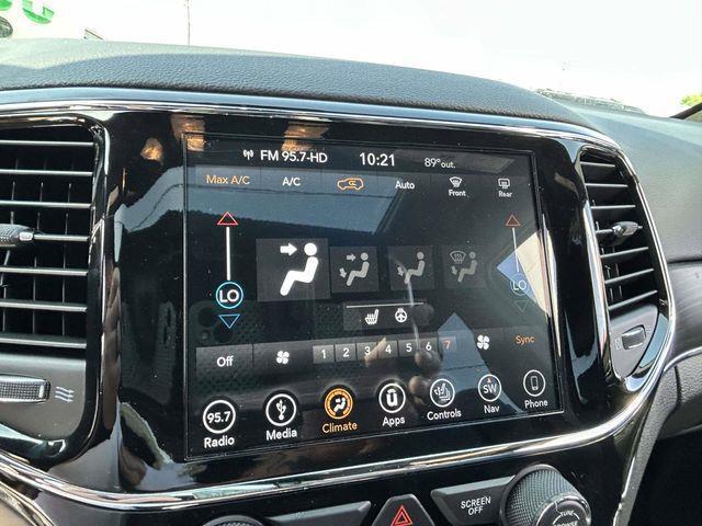 Jeep Grand Cherokee  2019