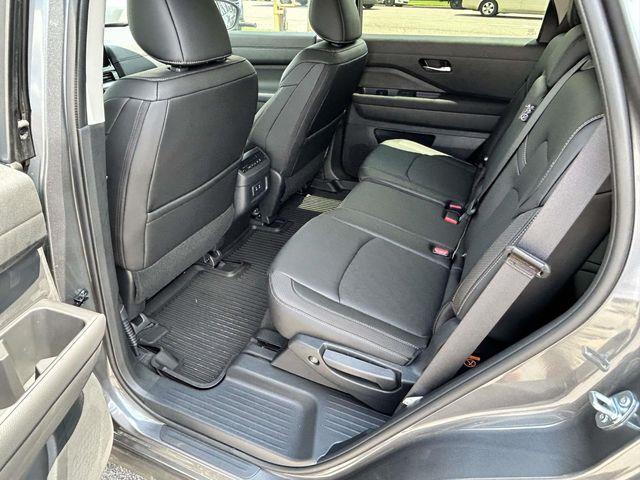 Nissan Pathfinder  2026
