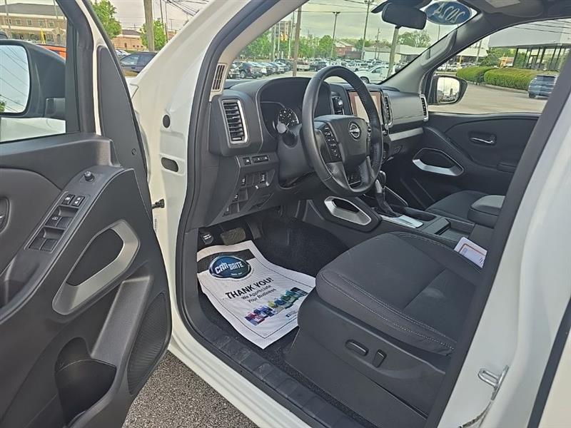 Nissan Frontier  2024