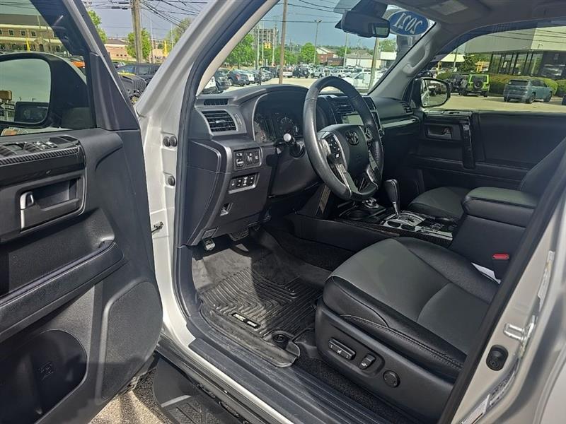 Toyota 4Runner  2021