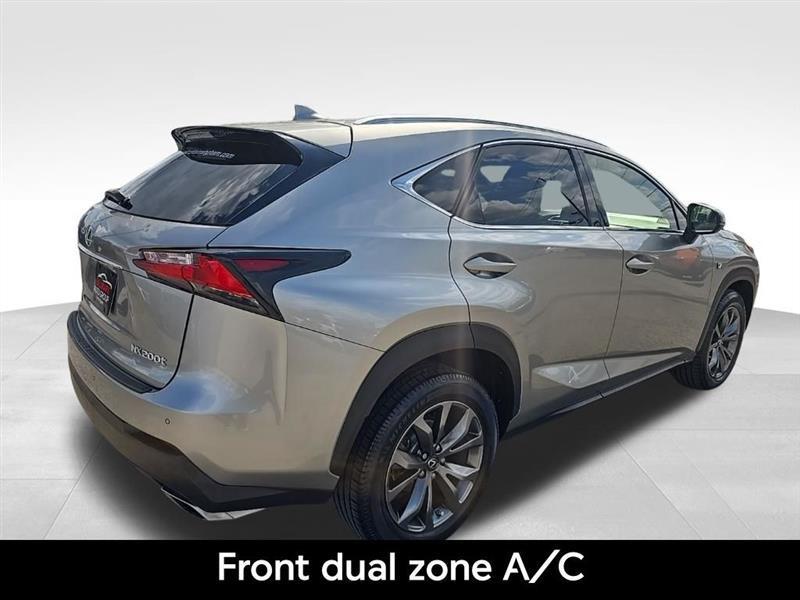 Lexus NX 200t  2017