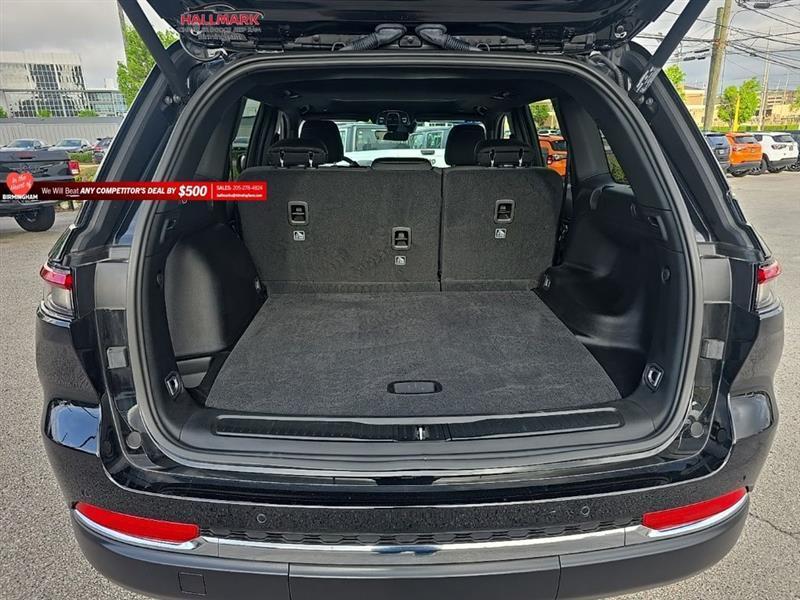 Jeep Grand Cherokee  2025