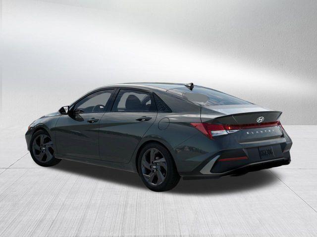 Hyundai Elantra  2026
