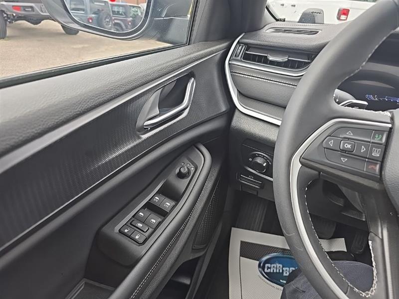 Jeep Grand Cherokee  2025