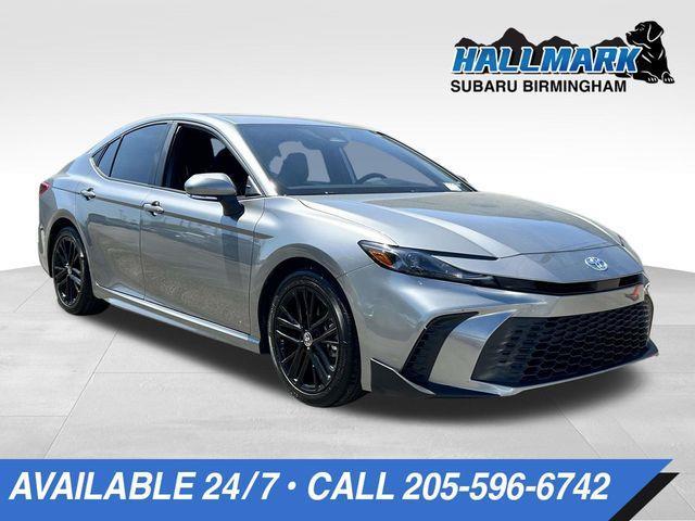 Toyota Camry Hybrid  2025