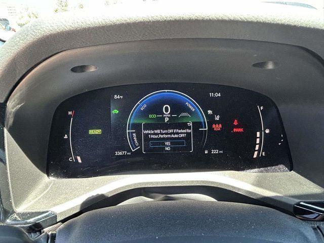 Toyota Camry Hybrid  2025