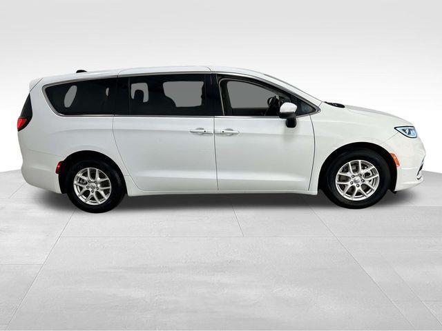 Chrysler Pacifica  2023